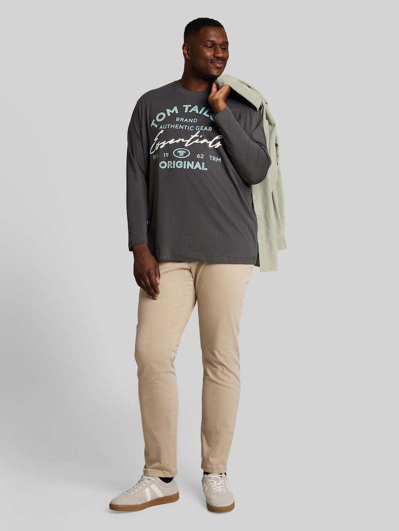 Tom Tailor Plus Size - Langarmshirt mit Logo-Print - Dark Shadow