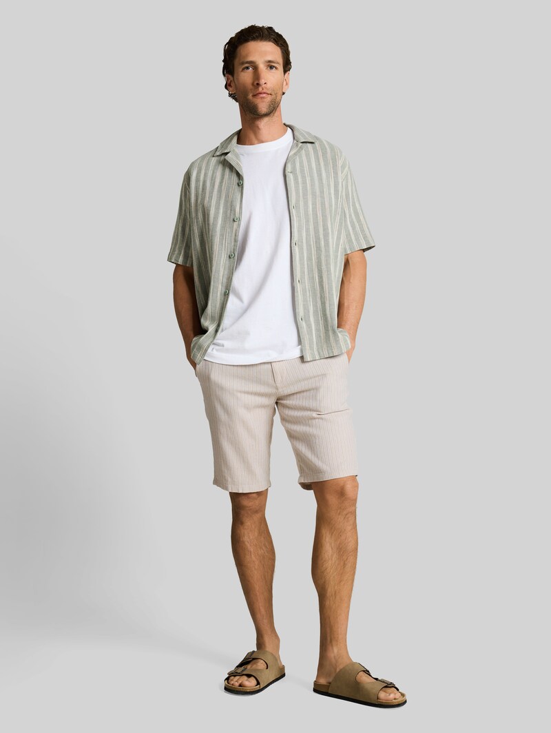 Tom Tailor TTREGULAR Chino Shorts mit Leinenanteil - Cashew Beige Stripe
