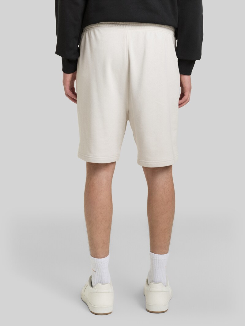 Tom Tailor Relaxed Sweat-Shorts - Greyish White Tom Tailor Relaxed Sweat-Shorts - Greyish White