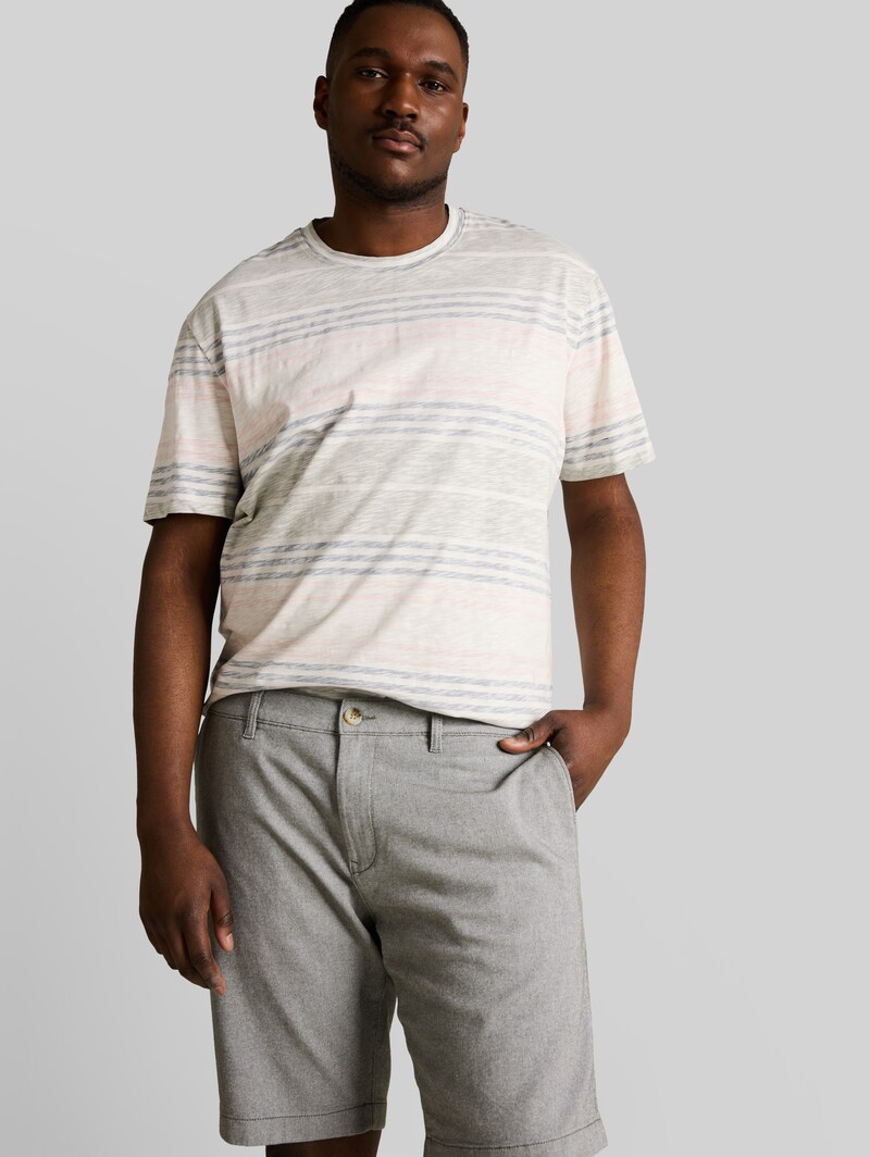 Tom Tailor Plus Size - Chino Shorts mit Stretch - Deep Leaf Green Structure
