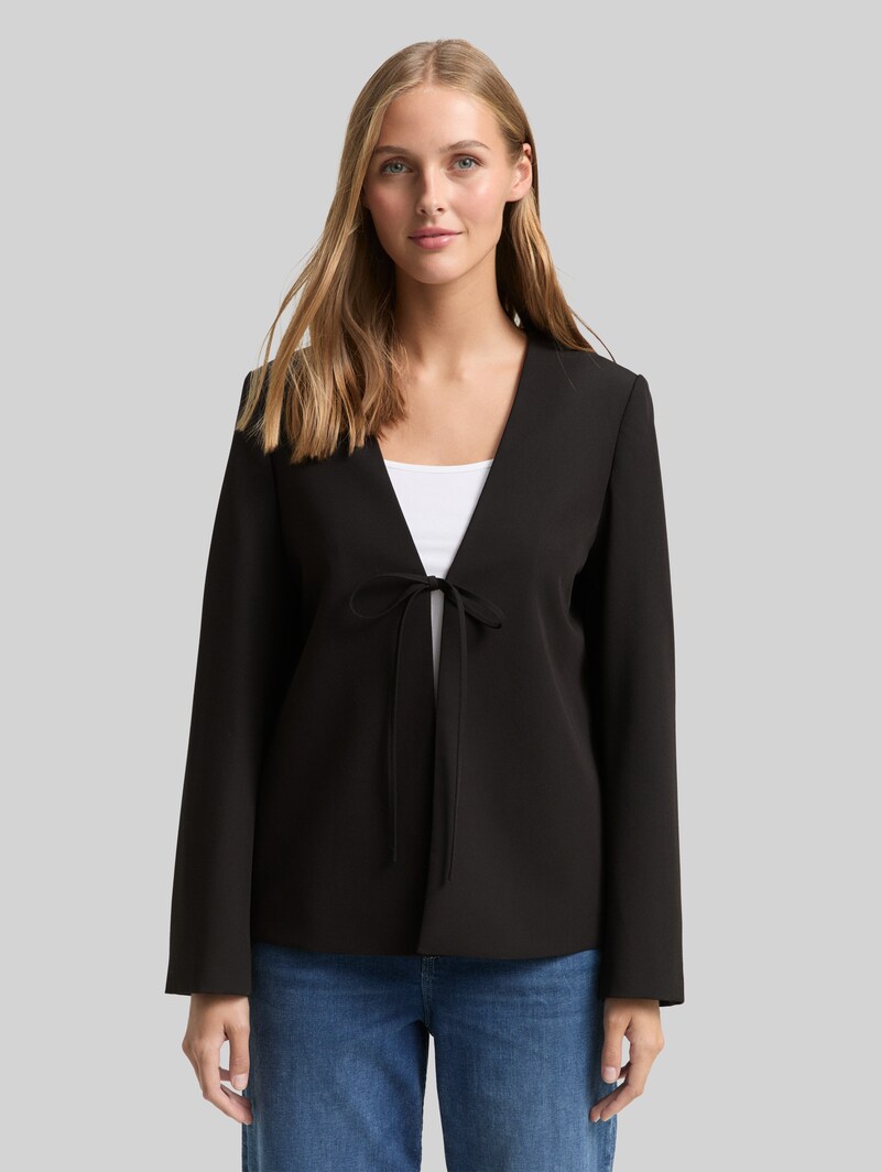 Tom Tailor Regular Fit Jacke mit Schleifen-Detail - Deep Black Tom Tailor Regular Fit Jacke mit Schleifen-Detail - Deep Black