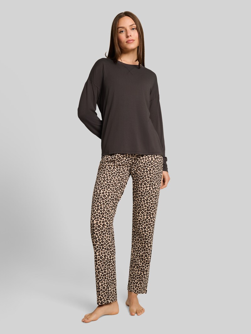 Tom Tailor Pyjama-Set mit Leopardenmuster - Grey-medium-allover Tom Tailor Pyjama-Set mit Leopardenmuster - Grey-medium-allover
