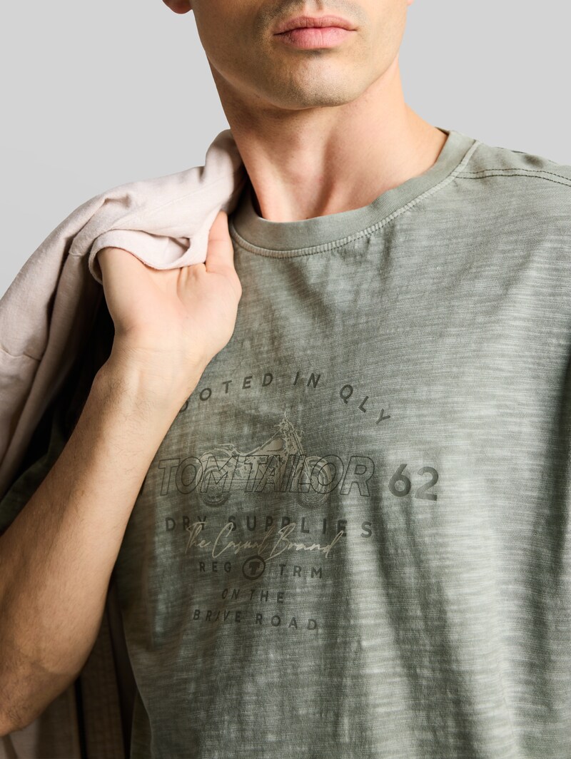 Tom Tailor T-Shirt in Melange-Optik mit Print - Greyish Shadow Olive