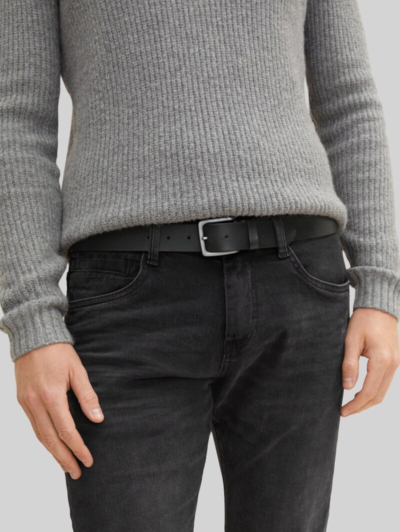 Tom Tailor TTSCOTT Ledergürtel mit eckiger Dornschließe - Black Uni Tom Tailor TTSCOTT Ledergürtel mit eckiger Dornschließe - Black Uni