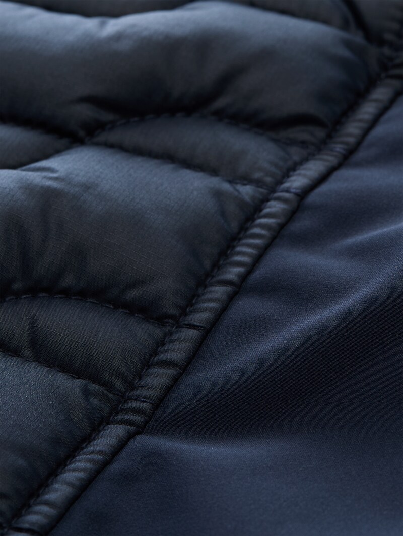 Tom Tailor Lightweight Hybrid Steppjacke mit Stehkragen - Sky Captain Blue