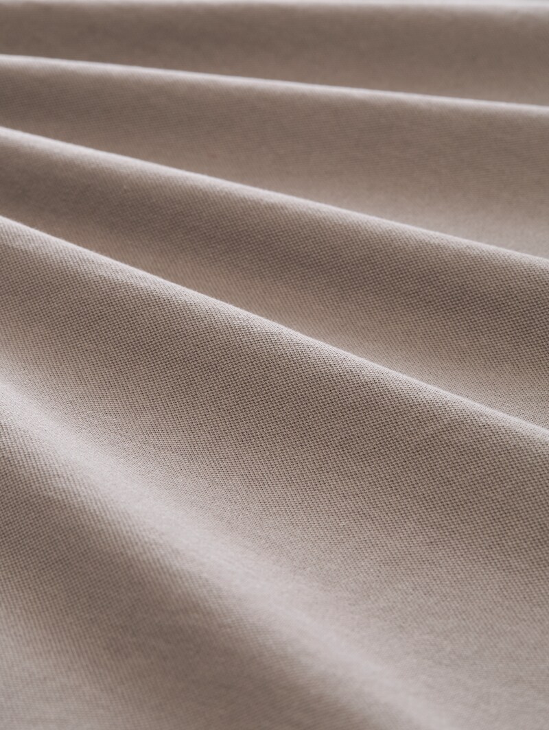 Tom Tailor Piqué Poloshirt mit Logo-Stickerei - Driftwood Taupe