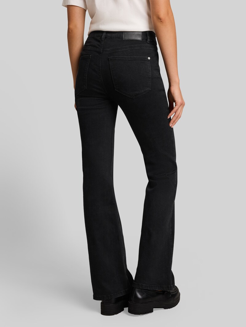 Tom Tailor TTSTELLA Bootcut Jeans mit aufgesetzten Taschen - Black Black Denim Tom Tailor TTSTELLA Bootcut Jeans mit aufgesetzten Taschen - Black Black Denim