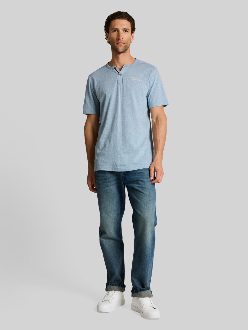 Tom Tailor Henley T-Shirt mit feinem Streifenmuster - Spring Blue Fine Stripe
