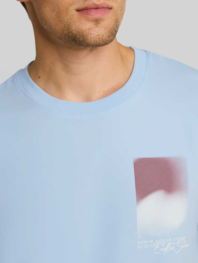 Tom Tailor Relaxed Fit T-Shirt mit Print - Light Metal Blue
