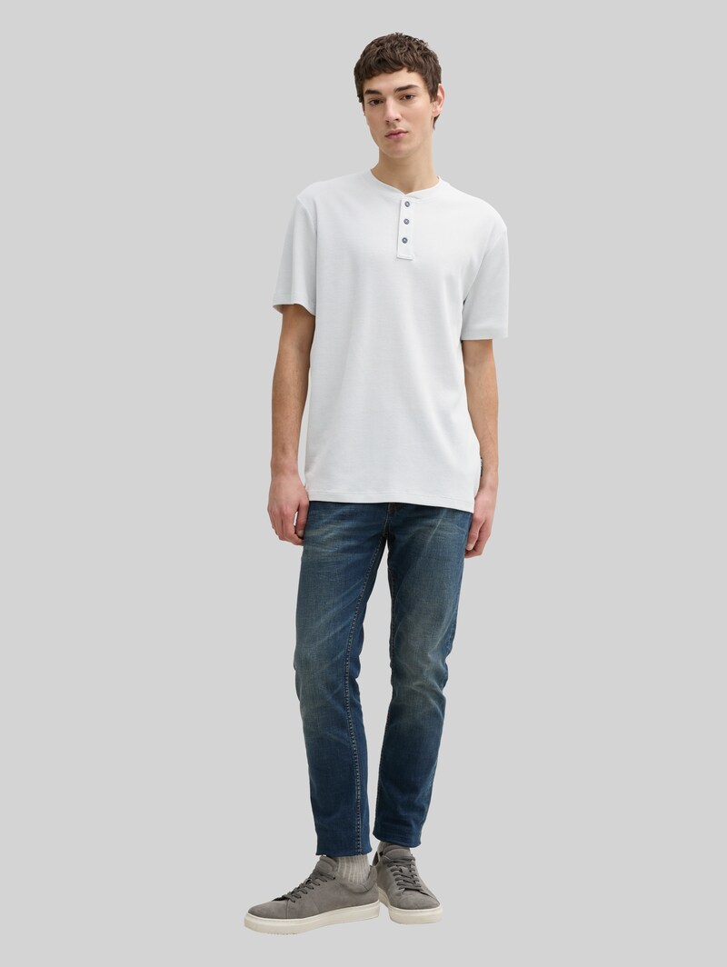 Tom Tailor Henley T-Shirt in Waffelstruktur - Chalk Grey