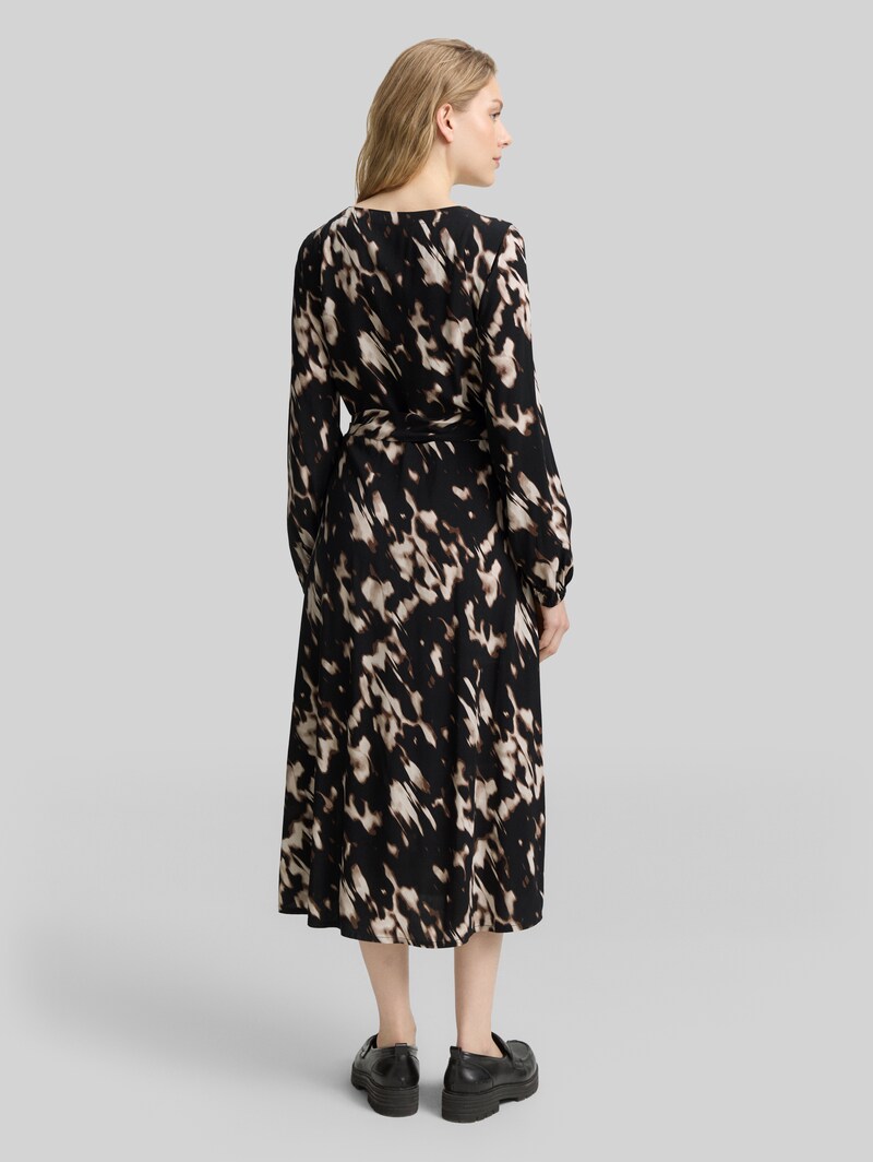 Tom Tailor Midi-Wickelkleid mit Muster - Blurry Animal Design
