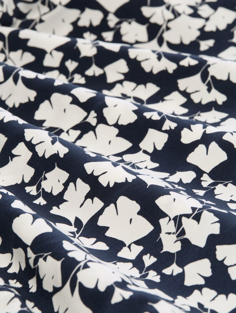 Tom Tailor Bluse aus Viskose - Blue Ginkgo Minimal