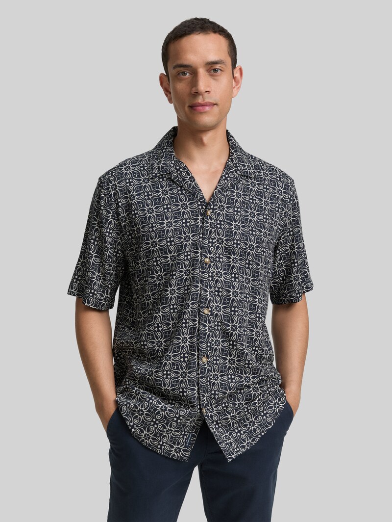 Tom Tailor Comfort Fit Kurzarmhemd im Hawaii-Look - Navy Mosaic Design Tom Tailor Comfort Fit Kurzarmhemd im Hawaii-Look - Navy Mosaic Design