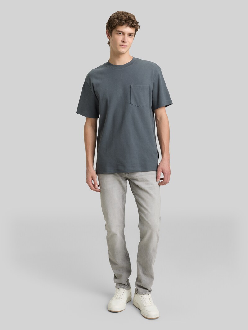 Tom Tailor Relaxed Fit T-Shirt mit Brusttasche - Urban Medium Grey